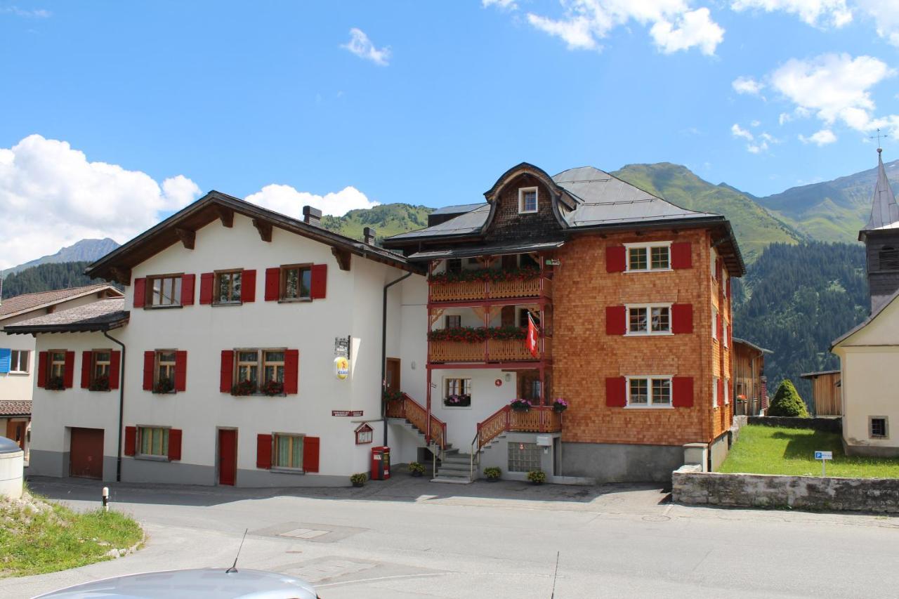 Hotel Pez Regina Lumbrein Экстерьер фото